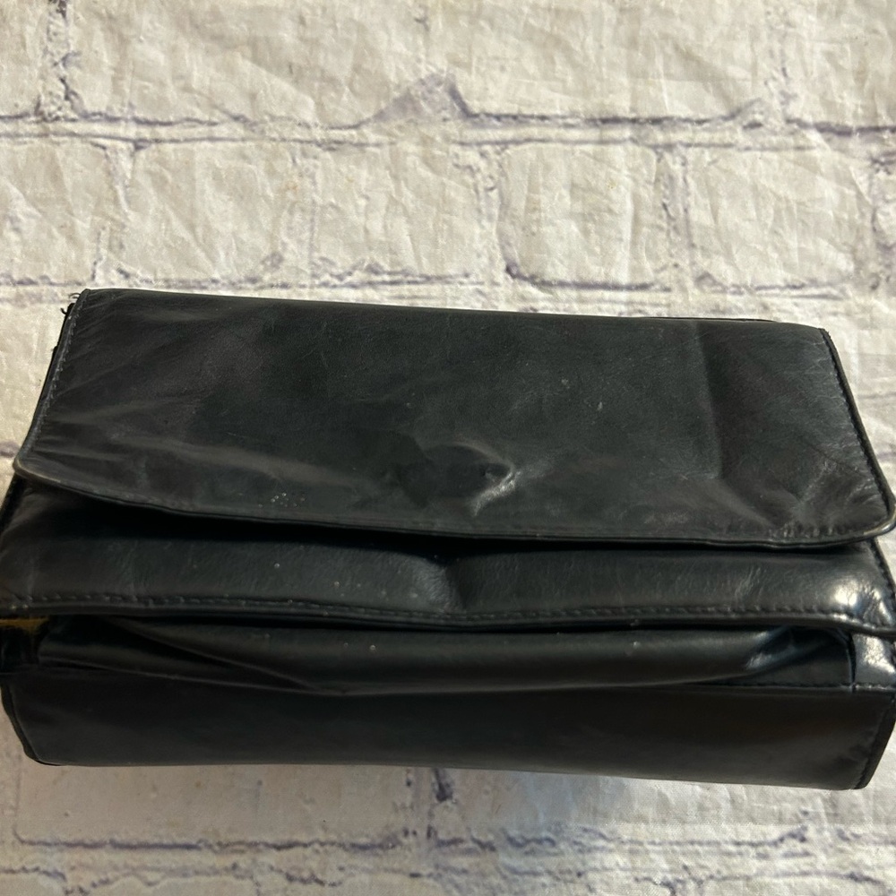 GENUINE LEATHER MADE IN INDIA CHUNKY MULTI COMPARTMENTS BLACK DOUBLE ZIP WALLET
